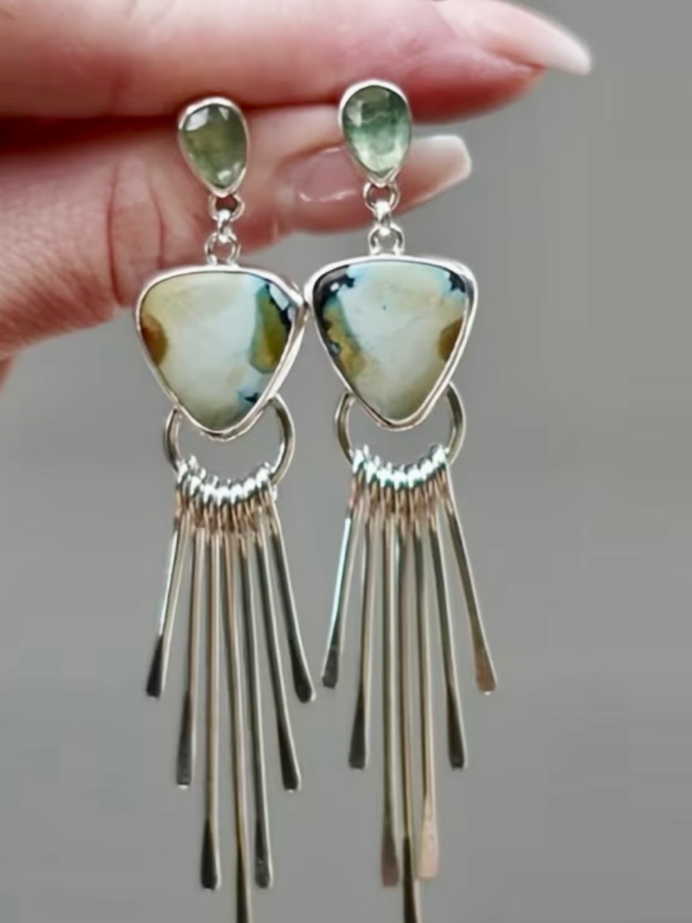 Silver Fringe Dangle Earrings Green Stone Boho Statement Drop Earrings - Picture 2 of 6